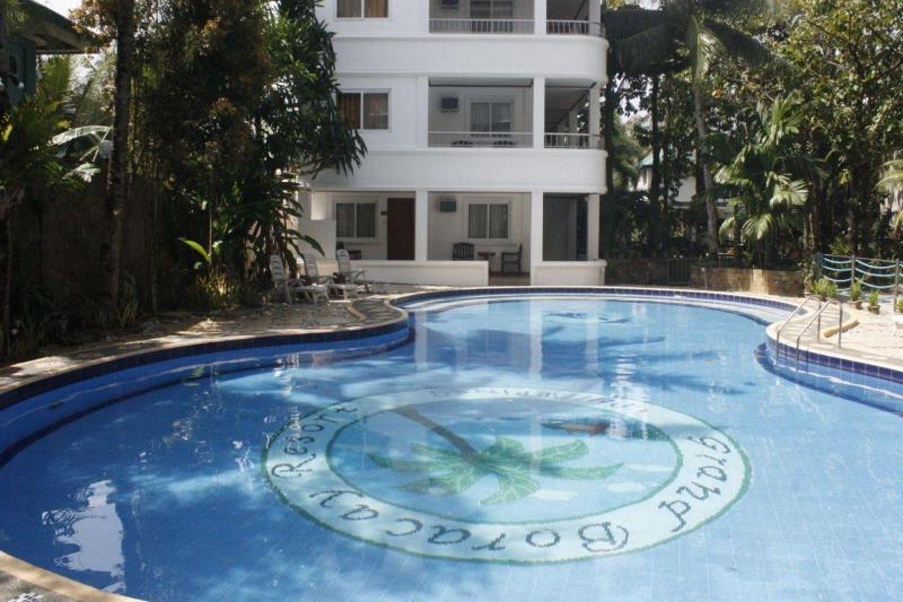 Grand Boracay Resort Balabag  Exterior photo