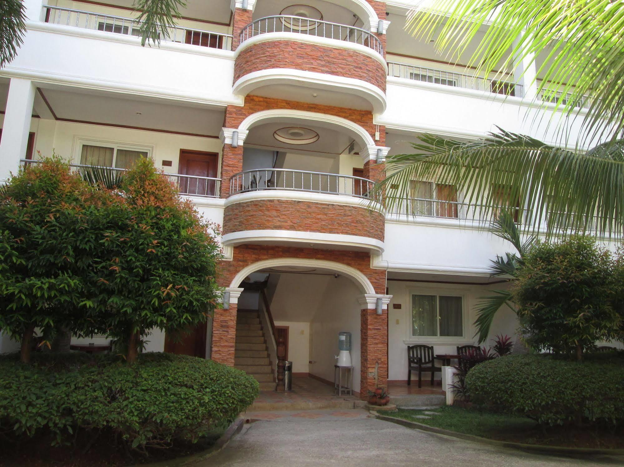 Grand Boracay Resort Balabag  Exterior photo
