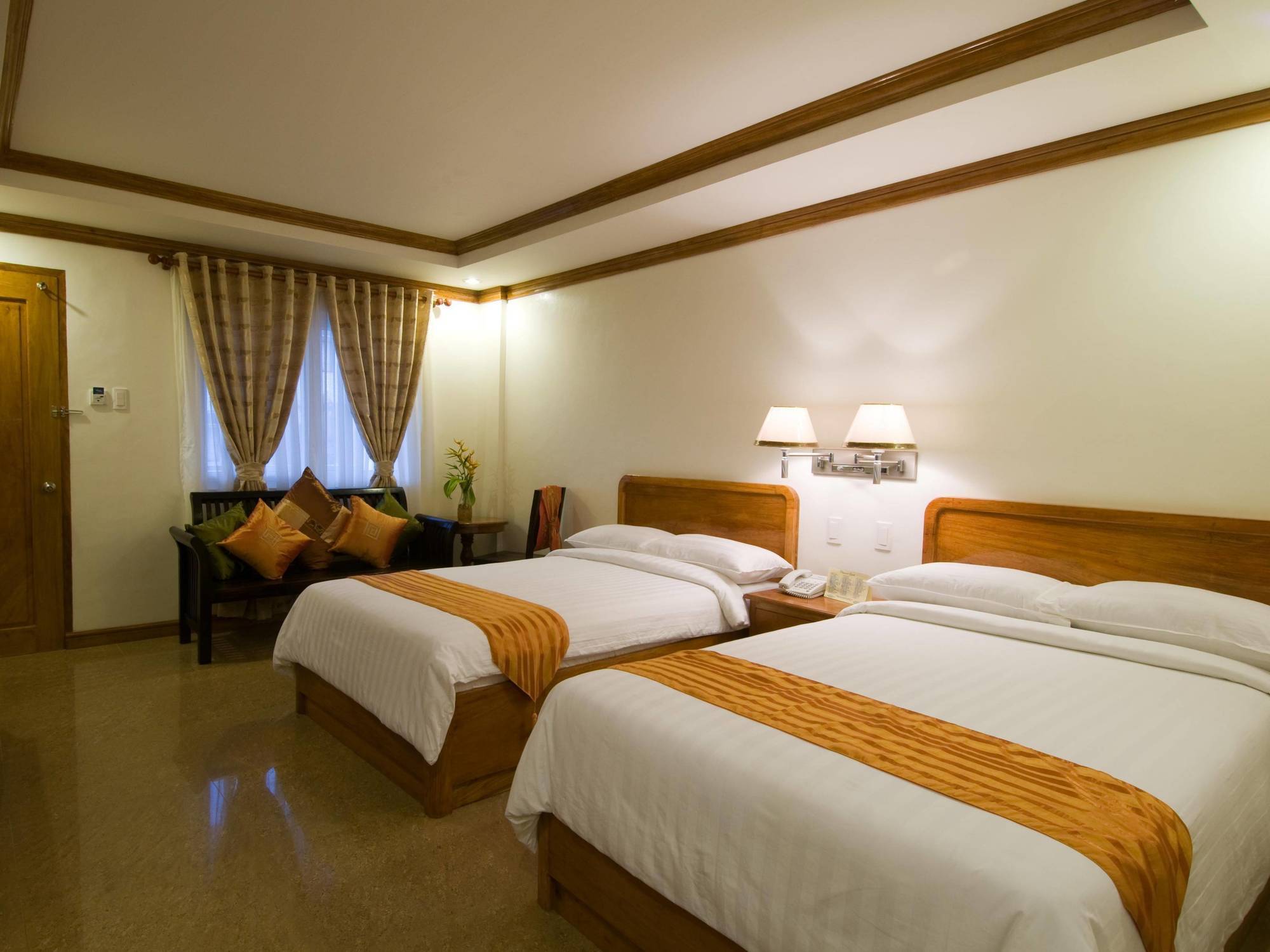 Grand Boracay Resort Balabag  Exterior photo