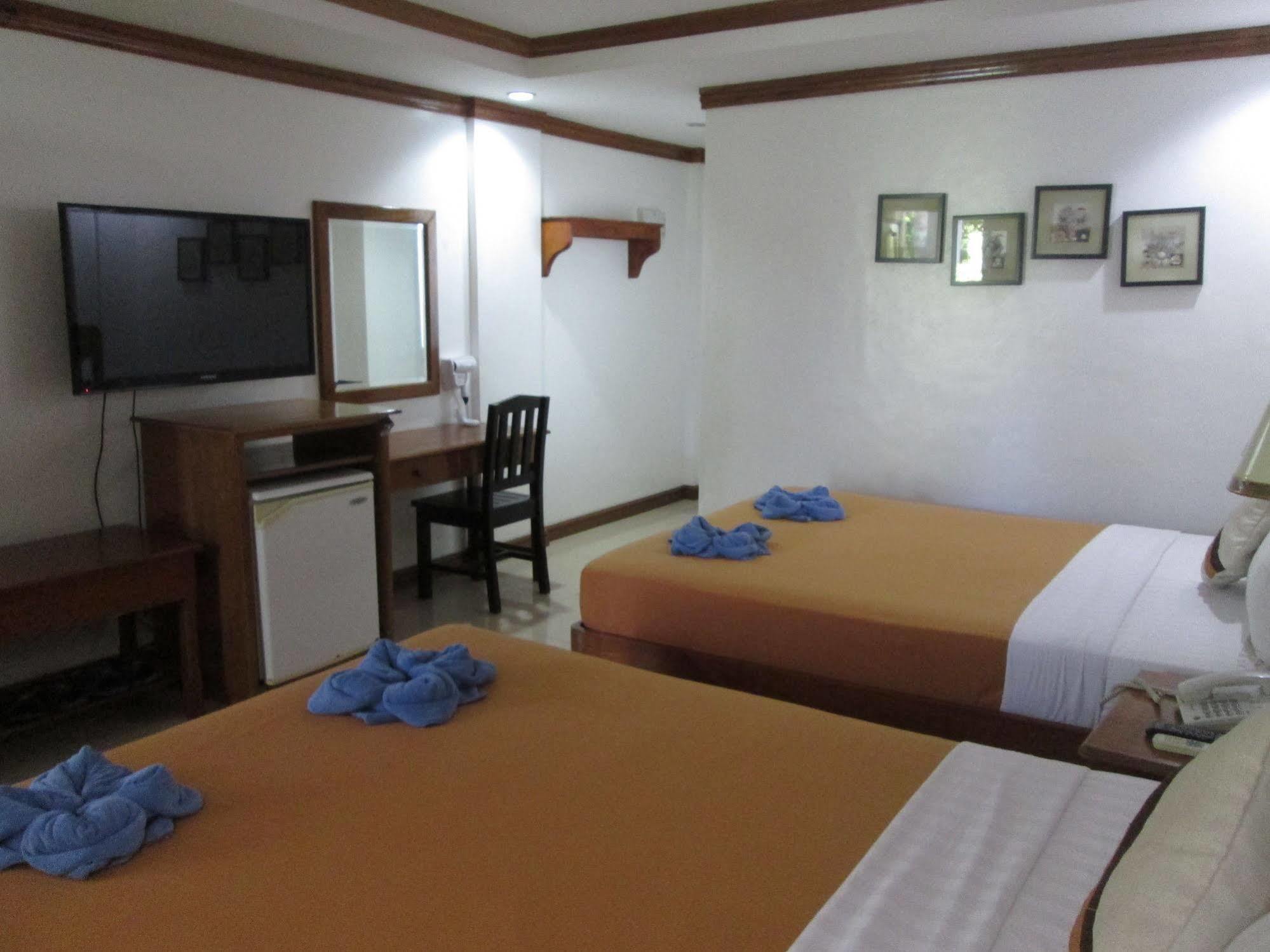 Grand Boracay Resort Balabag  Exterior photo