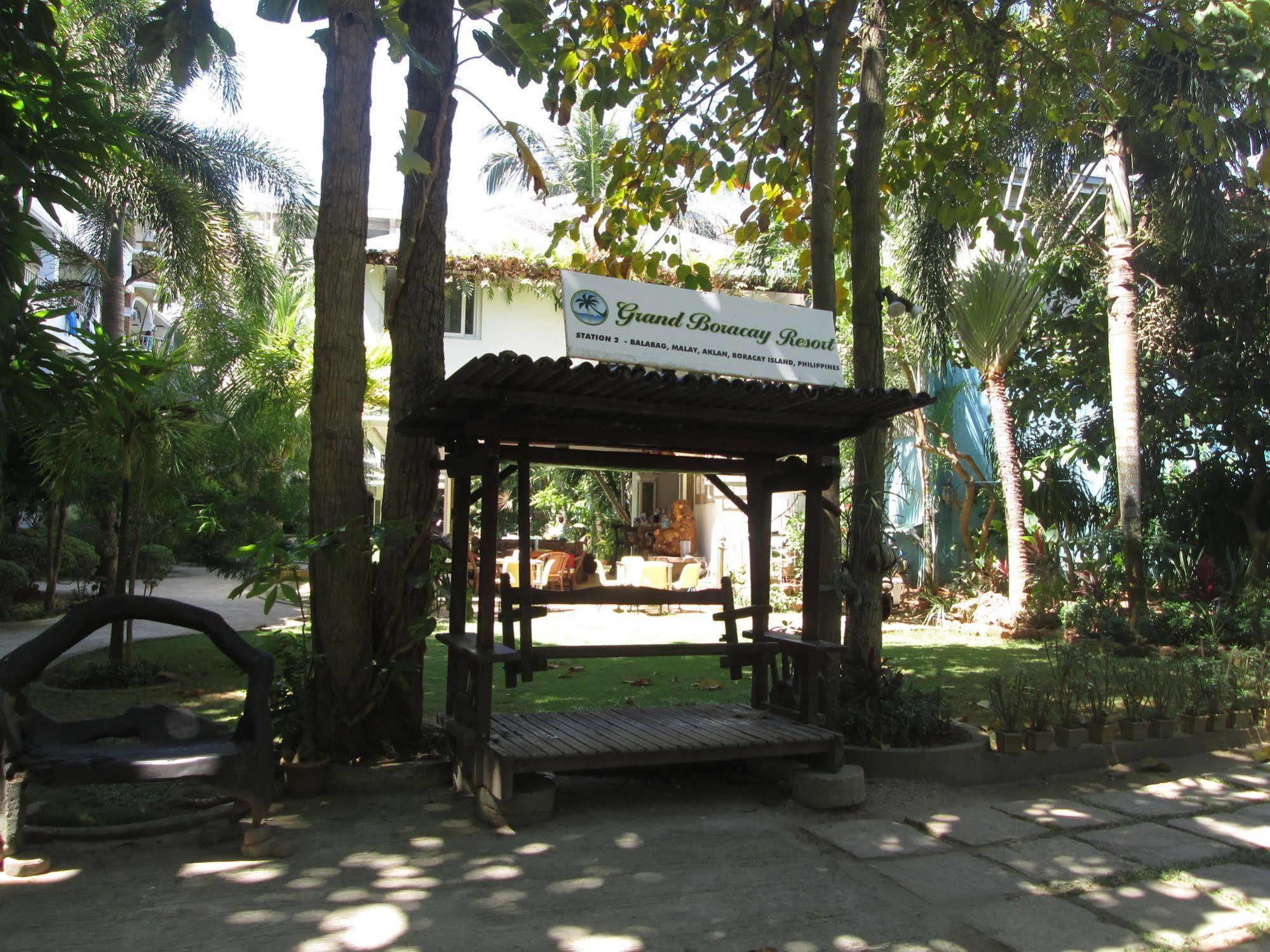 Grand Boracay Resort Balabag  Exterior photo